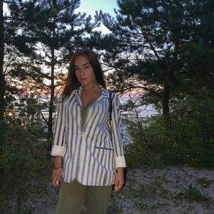 Meet your Posher, Ellie lee